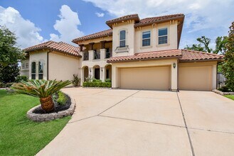 5450 Pudman River Ln in Sugar Land, TX - Building Photo - Building Photo