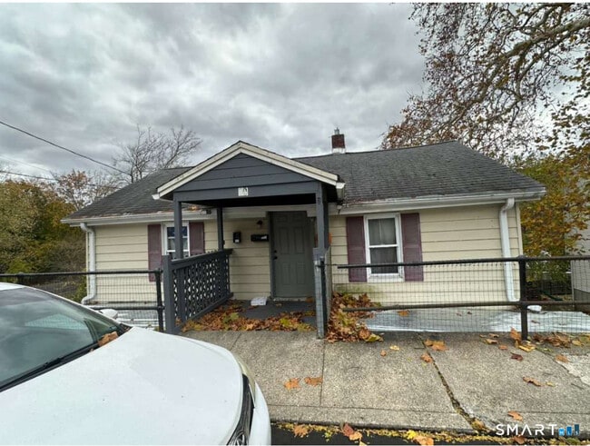 property at 90 Aetna St