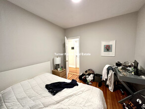 35 Edison Grn, Unit 2 in Boston, MA - Building Photo - Building Photo