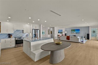 26888 McLaughlin Blvd in Bonita Springs, FL - Building Photo - Building Photo