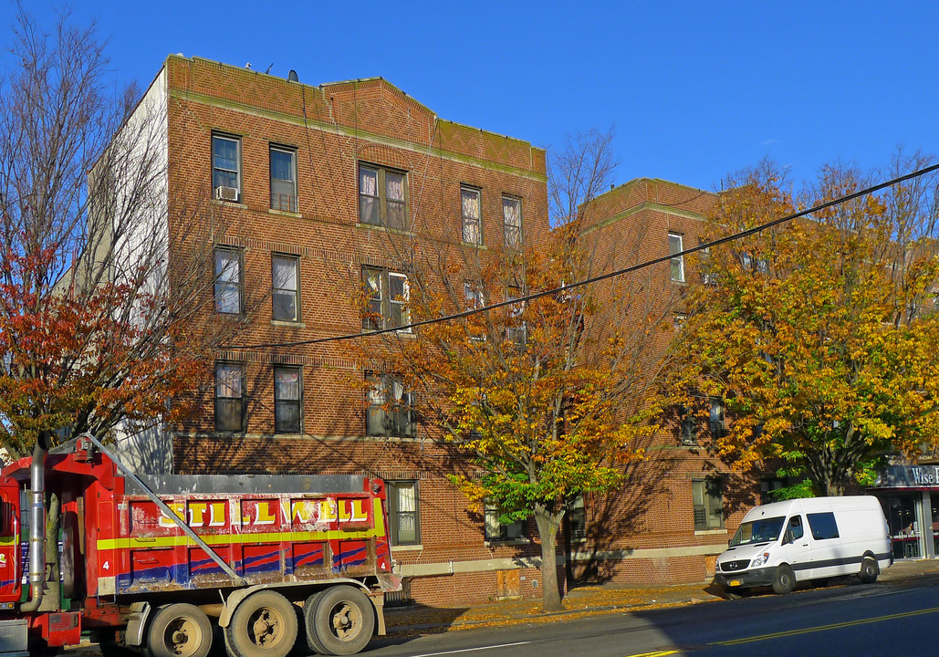 3126 Coney Island Ave in Brooklyn, NY - Building Photo