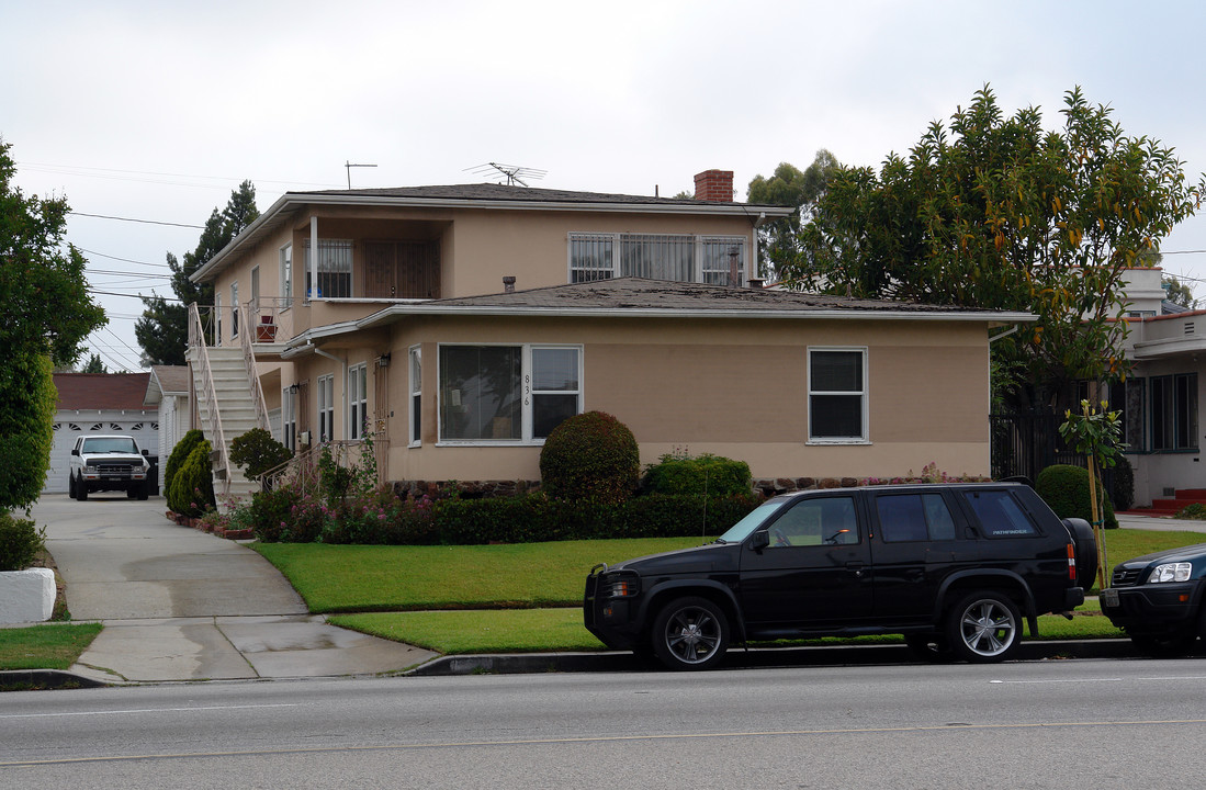 836 Centinela Ave in Inglewood, CA - Building Photo