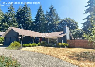7660 85th Pl SE in Mercer Island, WA - Building Photo - Building Photo