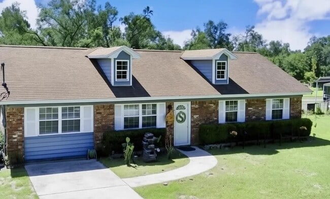 property at 8443 Sandalwood Dr W