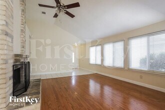 11923 Westlock Dr in Tomball, TX - Building Photo - Building Photo