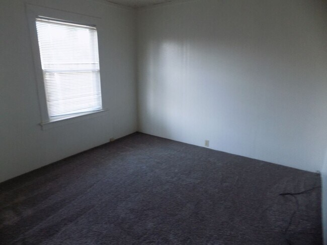 1824 Nipomo St in San Luis Obispo, CA - Building Photo - Building Photo