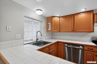 30 W Navajo St in Colorado Springs, CO - Building Photo - Building Photo