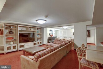940 25th St NW in Washington, DC - Building Photo - Building Photo