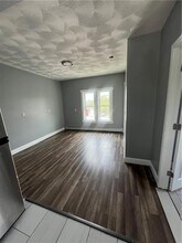 8 Humes St in Pawtucket, RI - Building Photo - Building Photo