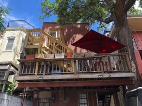 402 M Street NW, Unit Apt A in Washington, DC - Building Photo - Building Photo