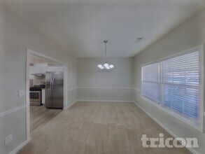 348 Shadowbrooke Cir SW in Loganville, GA - Foto de edificio - Building Photo