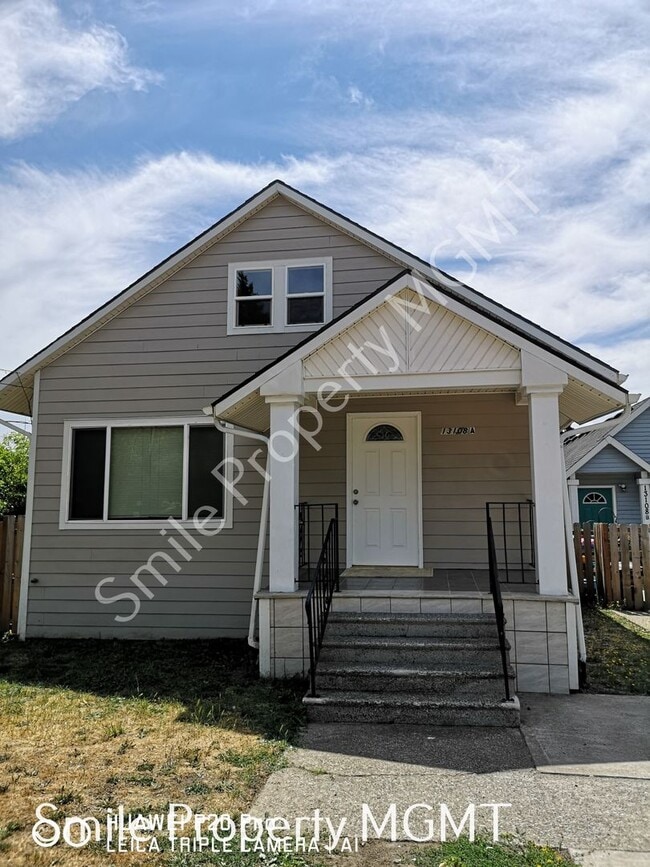 property at 13108 SE Cora St