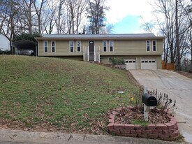 1537 Village Dr, Unit 4 Bed Home all included in Norcross, GA - Building Photo