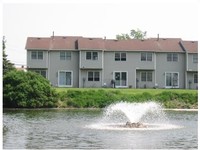 French Creek Townhouses in Rochester, NY - Building Photo - Building Photo