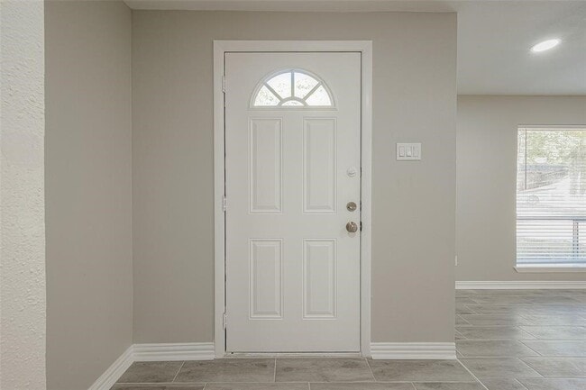 property at 6 N Waxberry Rd