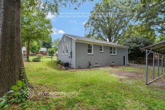 337 Stonehaven Ln in Gastonia, NC - Building Photo - Building Photo