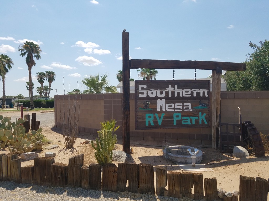 Escape to the Desert Oasis: Arizona Southern Mesa RV Park - Your Gateway to Adventure