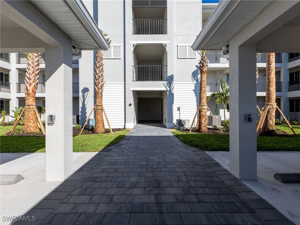 5807 Double Eagle Cir in Ave Maria, FL - Building Photo