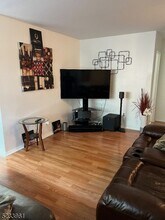 916 Stuyvesant Ave.-Unit -F2 in Irvington, NJ - Building Photo - Building Photo