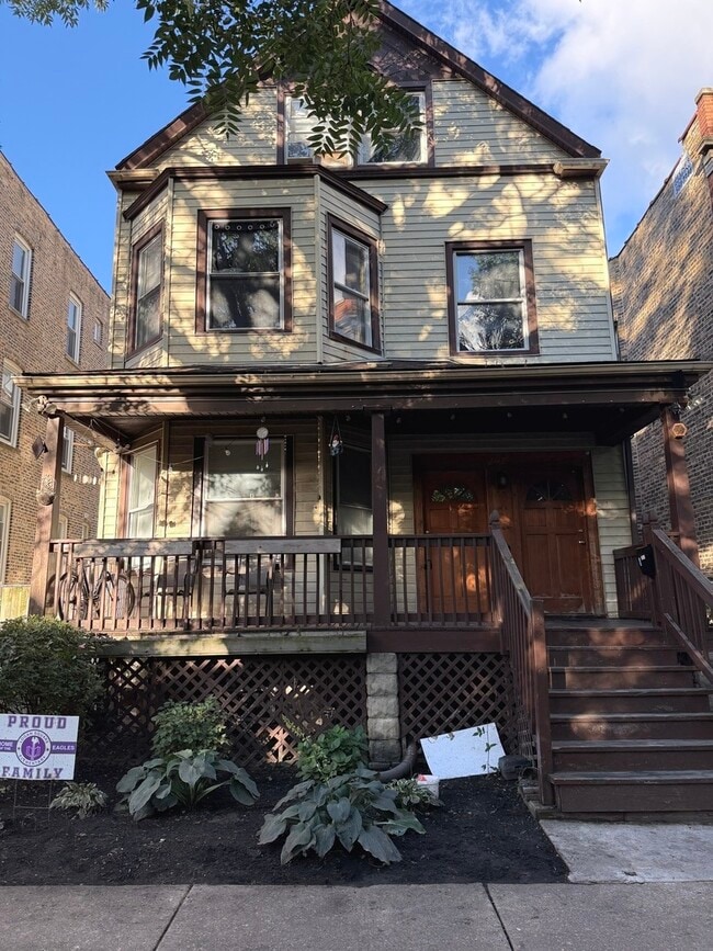 property at 2442 N Lawndale Ave