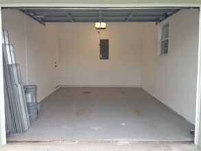 1731 Lavue Ave in Lake Worth, FL - Building Photo - Building Photo