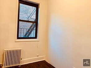 SECOND AVENUE in New York, NY - Building Photo - Building Photo