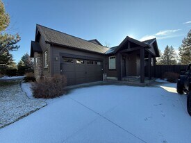 60311 Addie Triplett Loop in Bend, OR - Building Photo