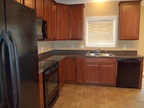 5818 Rhyne Cove Ln in Knoxville, TN - Building Photo - Building Photo