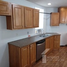 8121 3rd St in Boiling Springs, SC - Building Photo - Building Photo