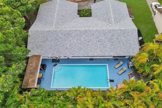 20615 NE 9th Ct in Miami, FL - Building Photo - Building Photo