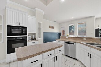 2502 Morningstar Ln in Arlington, TX - Building Photo - Building Photo