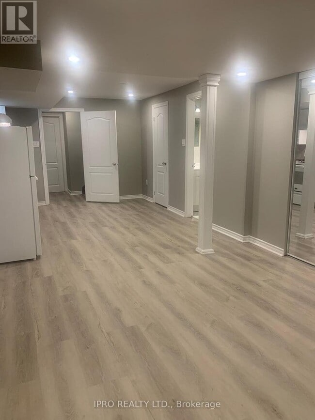 property at 27 Dills Crescent