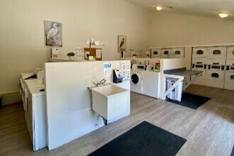 Gramercy Apartments in San Diego, CA - Building Photo - Building Photo