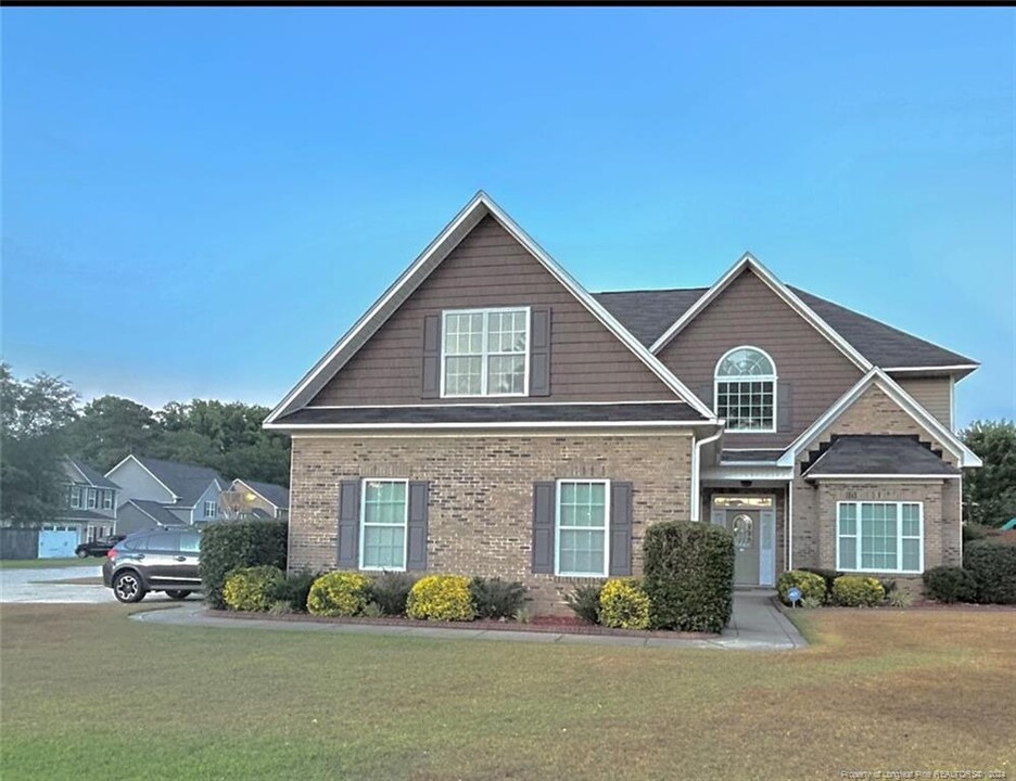 3915 Stretton Avenue in Fayetteville, NC - Building Photo