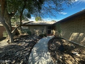 1536 W Glenn Dr in Phoenix, AZ - Building Photo - Building Photo