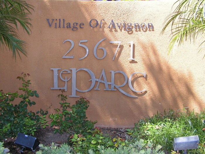25671 Le Parc-Unit -UNIT 11 in Lake Forest, CA - Building Photo