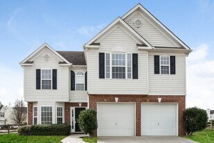4501 Sedgewood Ln in Harrisburg, NC - Building Photo
