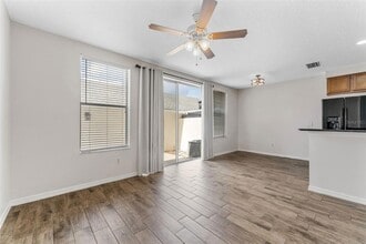 11503 Fountainhead Dr in Tampa, FL - Building Photo - Building Photo