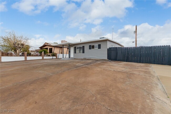 property at 14 Nevada Way