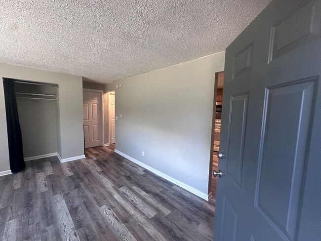 property at 7195 Alegre Cir
