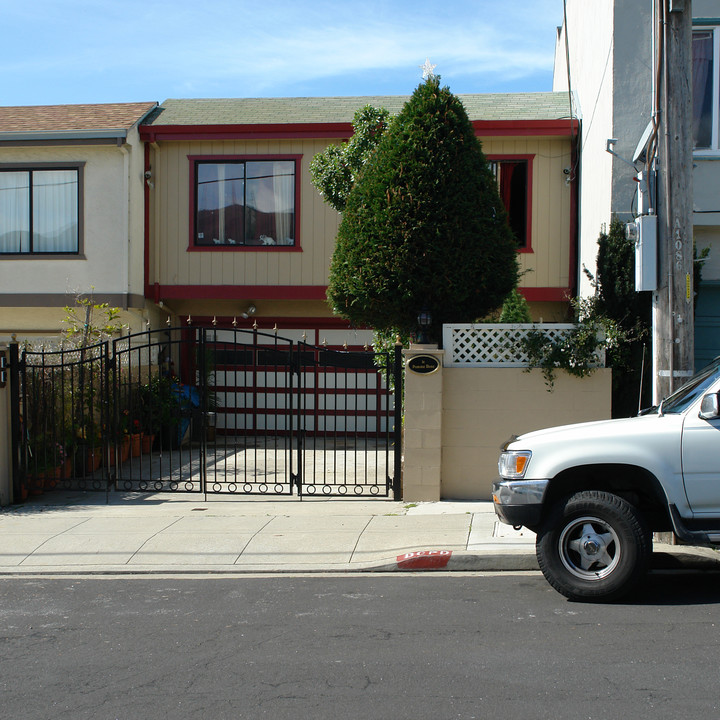 54 2nd Ave in Daly City, CA - Building Photo