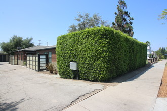 4206 Franklin Ave in Los Angeles, CA - Building Photo - Other