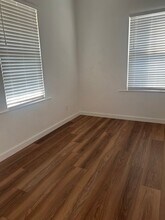 407 6th St in Gustine, CA - Building Photo - Building Photo