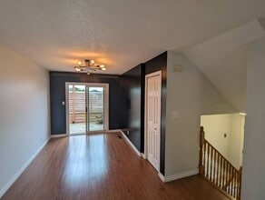 24 Loraine Ave in Quinte West, ON - Building Photo - Building Photo