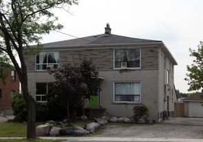 18-20 Leduc Dr Apartments