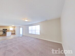 11104 Waterfield Pl, Unit 13 in Indianapolis, IN - Building Photo - Building Photo