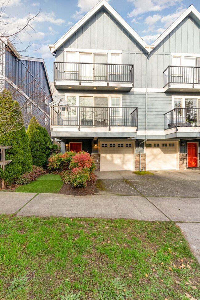 506 N 44th St in Seattle, WA - Building Photo - Building Photo