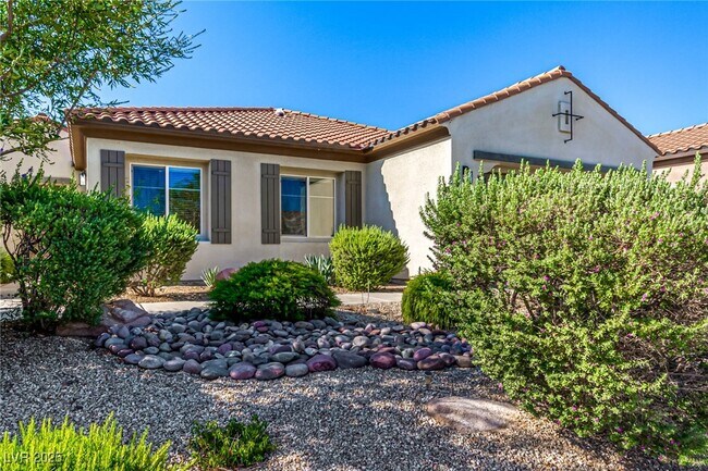 2756 Leys Burnett Ave in Henderson, NV - Building Photo - Building Photo