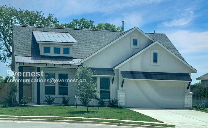 876 Centerra Hills Cir in Round Rock, TX - Foto de edificio