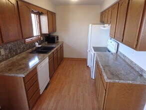 3418 SE Walnut Dr in Topeka, KS - Building Photo - Building Photo